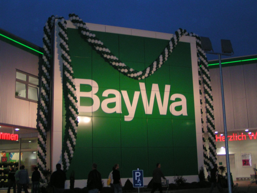 Neueröffnung der BayWa